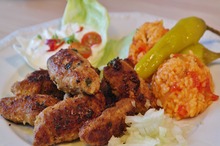 Cevapi – mici în variantă sârbească