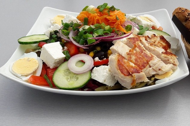 Salată mixtă