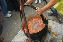 DESTINAȚII CU GUST Timiș: Papricaș cu carne de pui la cuptor, specialitate de Gottlob