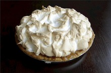 DULCEGĂRII Caraș-Severin: Tortul de bezea, un desert foarte dulce