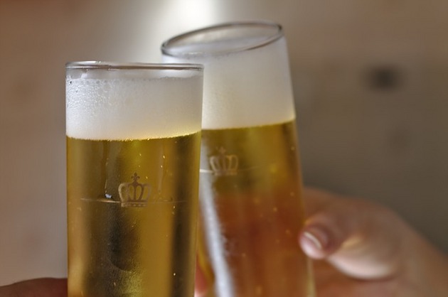 Consumul moderat de bere poate reduce riscul de hipertensiune