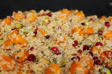 Salată de dovleac, quinoa şi rodie